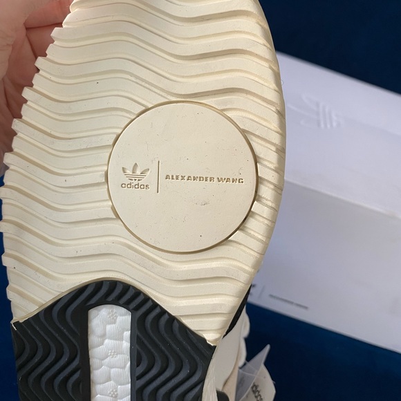 Men’s Alexander Wang x Adidas Sneakers - Picture 5 of 8